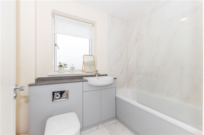 1 Diswellstown Avenue, Castleknock, Dublin 15
