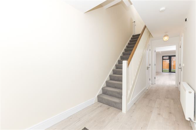 1 Diswellstown Avenue, Castleknock, Dublin 15
