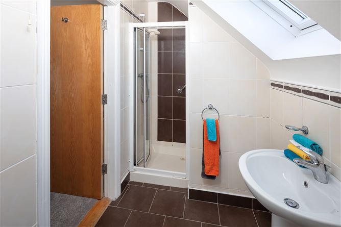 6 Shanagarry Holiday Village, Shanagarry, Cork