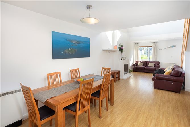 6 Shanagarry Holiday Village, Shanagarry, Cork