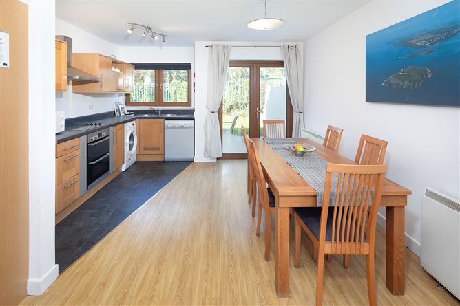 6 Shanagarry Holiday Village, Shanagarry, Cork