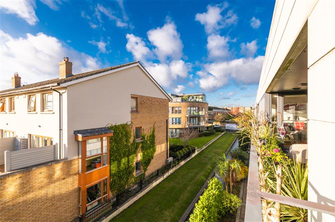 52 Merton Hall, Mount Saint Annes, Milltown, Dublin 6