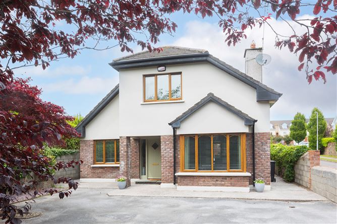 Santa Clara, 33 Árd Na Greine, Dark Road, Castleredmond, Midleton, Cork
