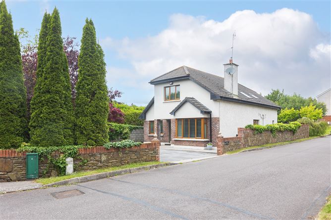 Santa Clara, 33 Árd Na Greine, Dark Road, Castleredmond, Midleton, Cork
