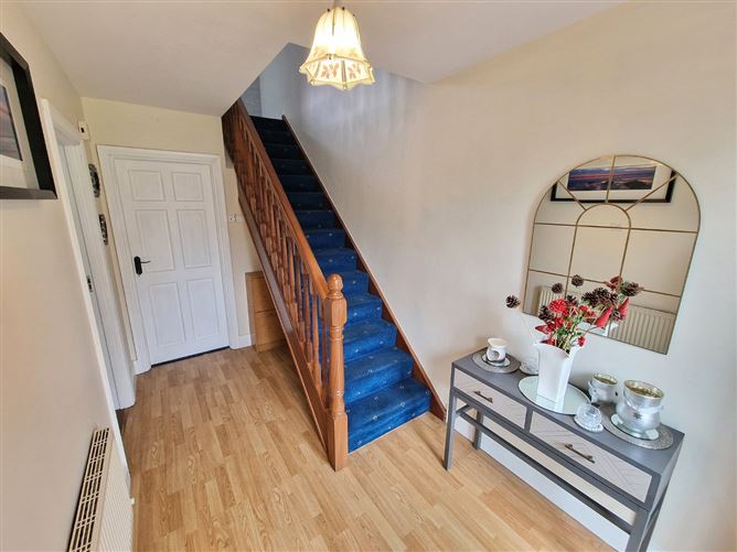 20 Carraig Dubh, Tobarteascain, Ennis, Co. Clare