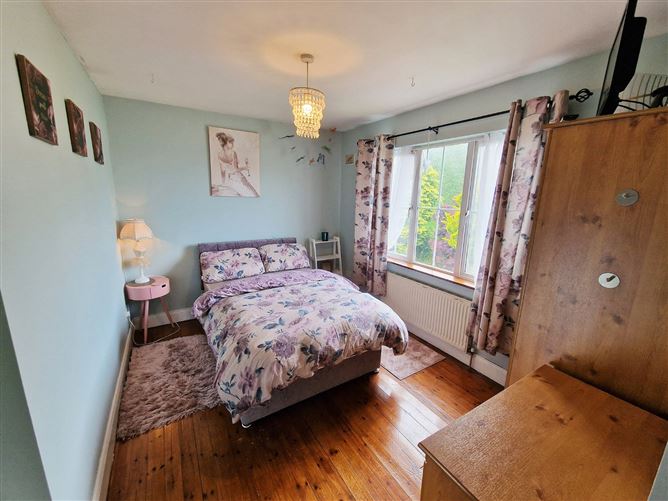 20 Carraig Dubh, Tobarteascain, Ennis, Co. Clare