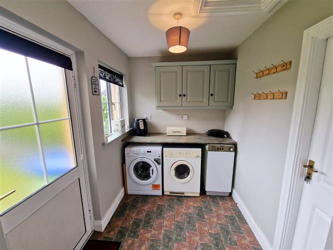 20 Carraig Dubh, Tobarteascain, Ennis, Co. Clare