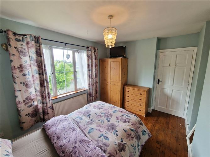 20 Carraig Dubh, Tobarteascain, Ennis, Co. Clare