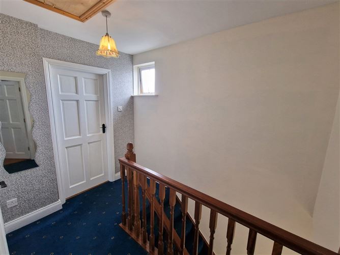 20 Carraig Dubh, Tobarteascain, Ennis, Co. Clare