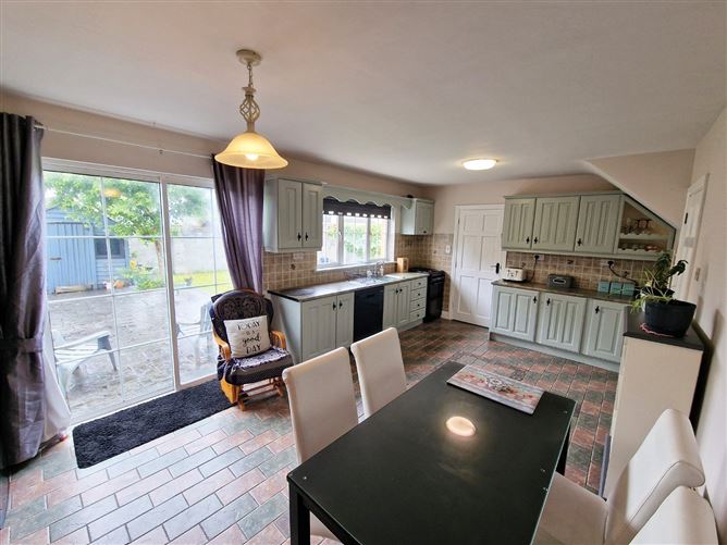 20 Carraig Dubh, Tobarteascain, Ennis, Co. Clare