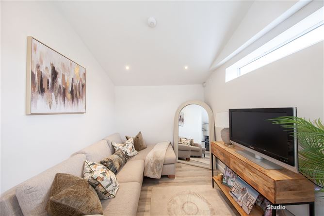 90 Walkinstown Drive, Walkinstown, Dublin