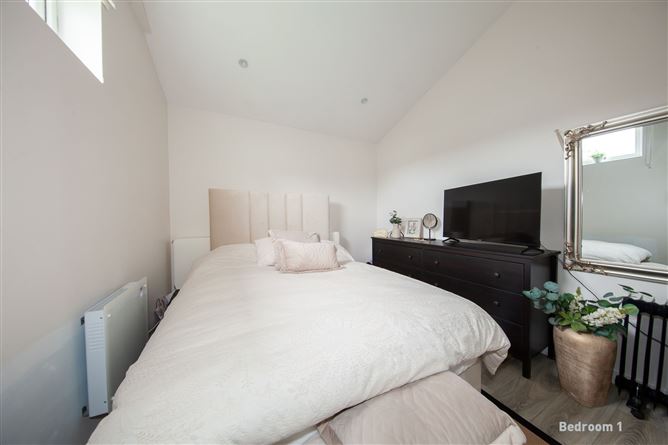 90 Walkinstown Drive, Walkinstown, Dublin