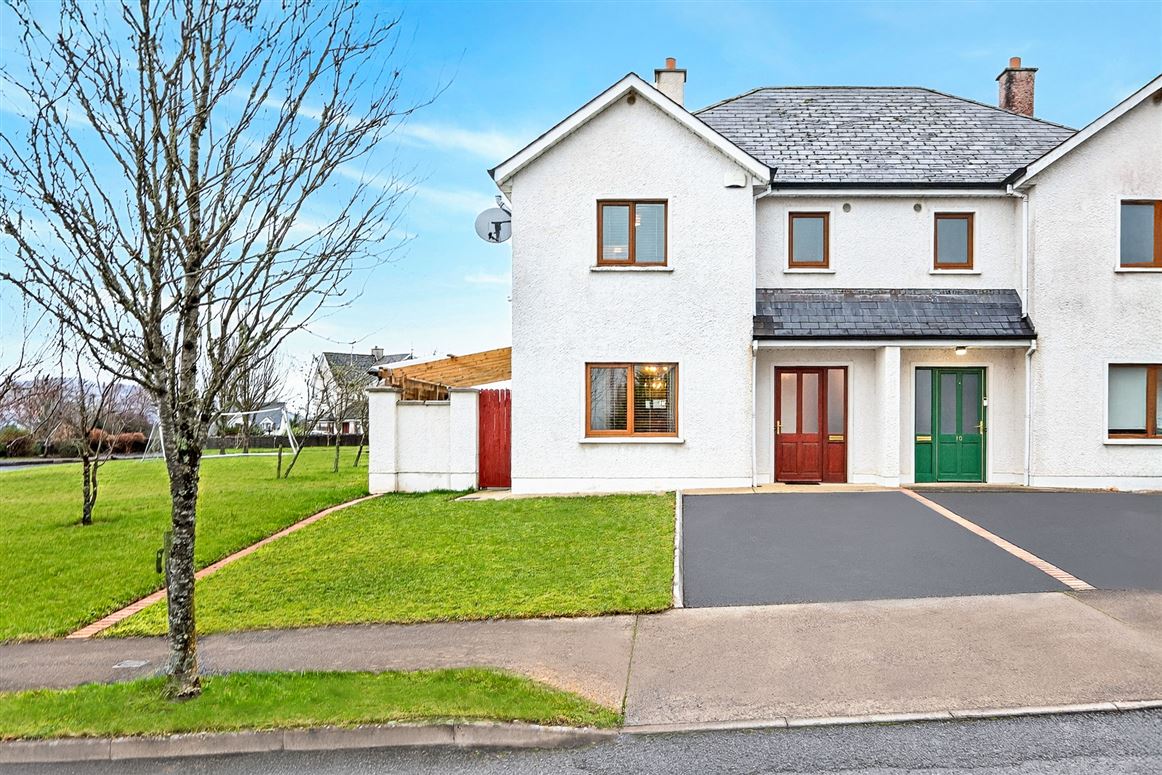 9 Wood Green, Dromahair, Leitrim