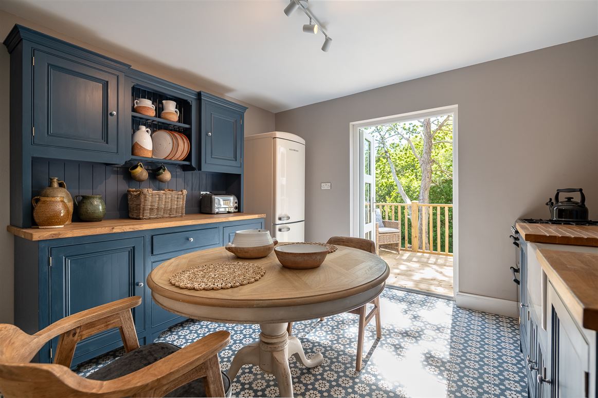 Lauragh Cottage, Lauragh, Kenmare, Co. Kerry, V93 P8P0 Lauragh Cottage, Lauragh, Kenmare, Co. Kerry, V93 P8P0