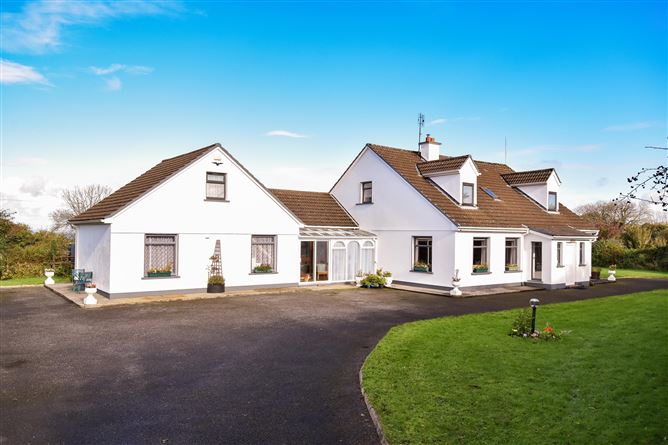 Main image for Woodside Lodge, Killola, Rosscahill, Galway