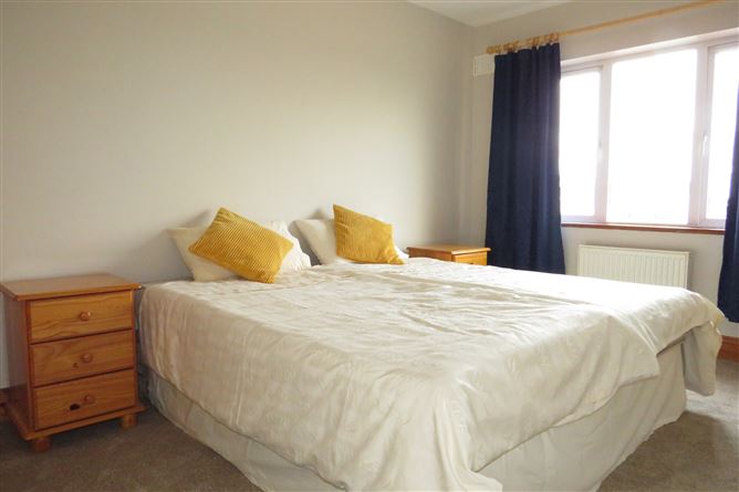 26 The Orchard, Clancy Terrace, Charleville, Co. Cork