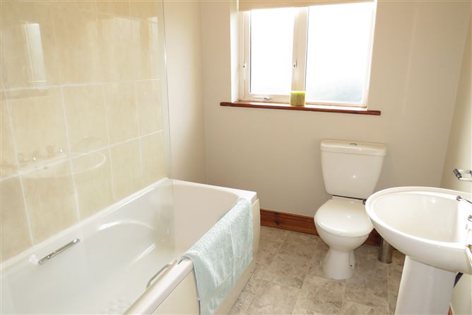 26 The Orchard, Clancy Terrace, Charleville, Co. Cork