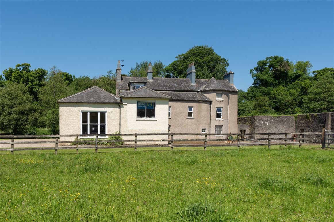 On 1.6 Acres Kenmare Castle , Hospital, Limerick On 1.6 Acres Kenmare Castle , Hospital, Limerick
