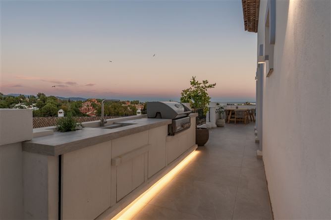 Spain, Marbella, Nueva Andalucia - COSTA-00850P