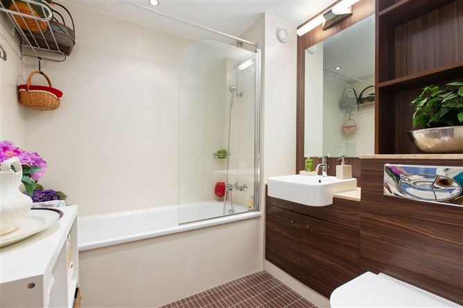 183 Wyckham Point, Wyckham Way, Dundrum, Dublin 16