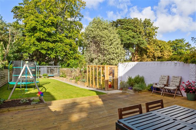 28 Seafield Road, Booterstown, Co. Dublin