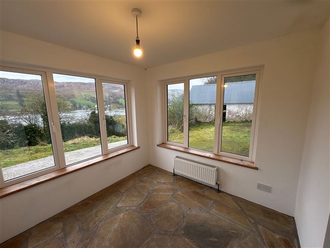 Photo 9 of 37 — Strasallagh, Glenties, Donegal