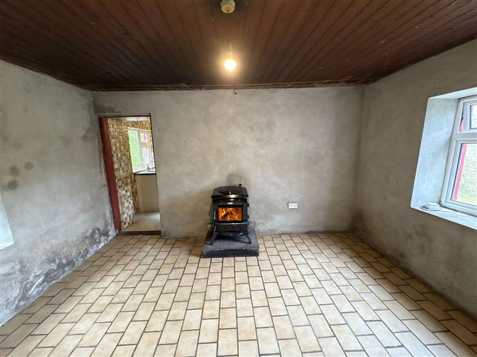 Photo 17 of 37 — Strasallagh, Glenties, Donegal