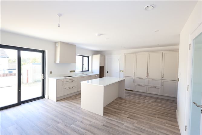 58 Rockwell, Ballina, Mayo