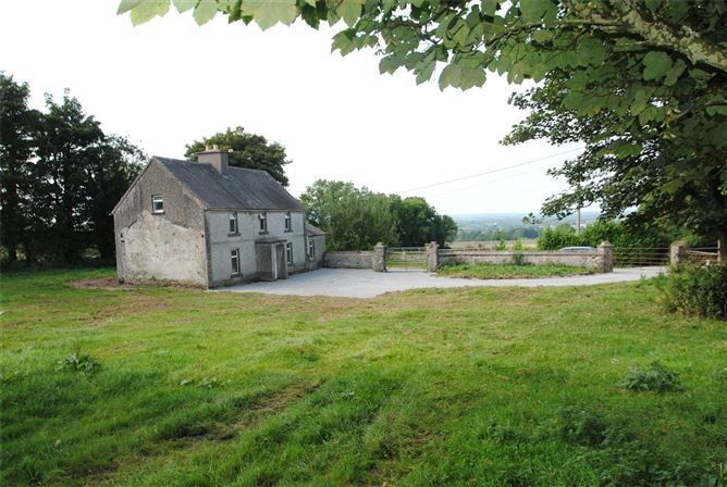 The Farmhouse, Castleroan, Dunkerrin, Birr, Co. Offaly