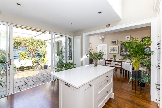 13 Raymond Street, South Circular Road, Dublin 8