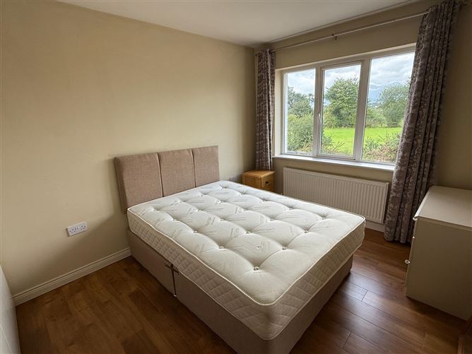 16 Oakfield, Park Road, Killarney, Co. Kerry