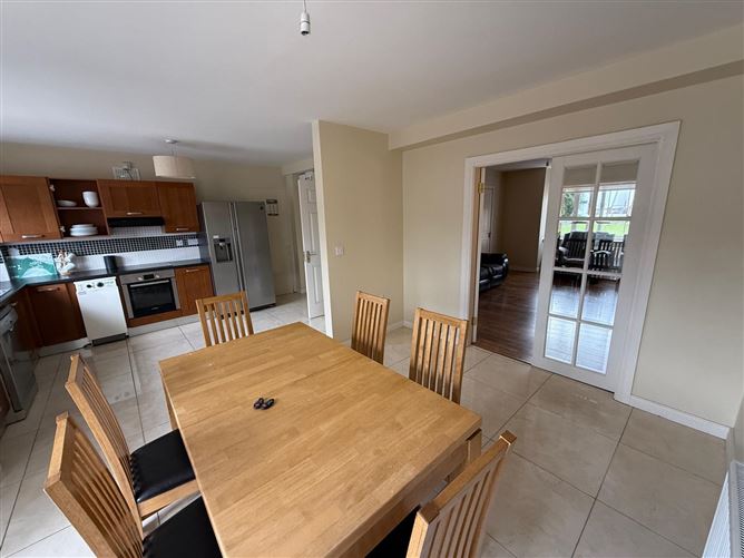 16 Oakfield, Park Road, Killarney, Co. Kerry