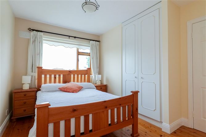 40 The Rise, Knocknacarra, Galway City