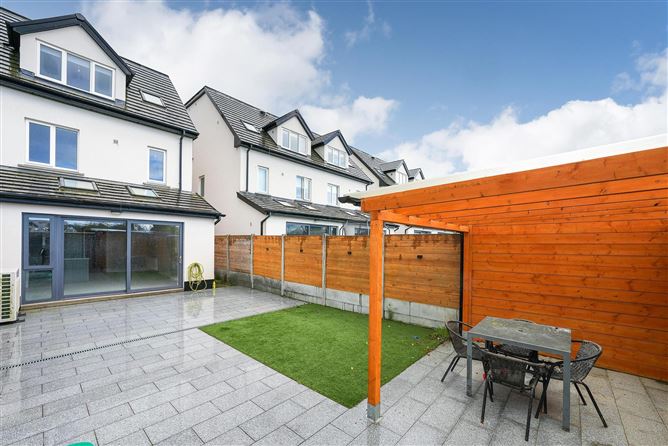 9 The Avenue, Green Lane Manor, Rathcoole, Co. Dublin