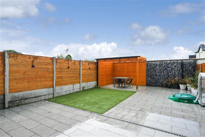 9 The Avenue, Green Lane Manor, Rathcoole, Co. Dublin