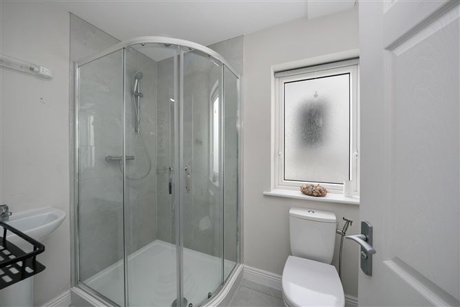 9 The Avenue, Green Lane Manor, Rathcoole, Co. Dublin