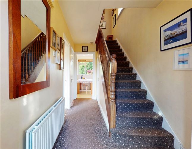 73 Ludford Park, Ballinteer, Dublin 16