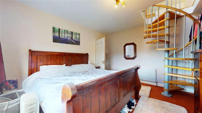73 Ludford Park, Ballinteer, Dublin 16