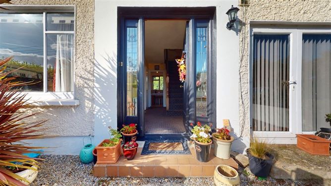 73 Ludford Park, Ballinteer, Dublin 16