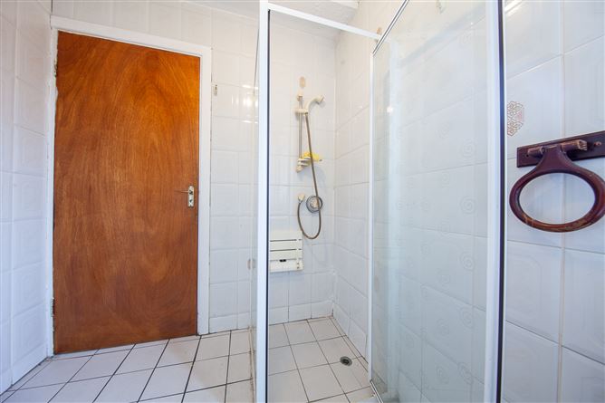 Photo 12 of 28 — 36 Ribh avenue, Artane, Dublin 5