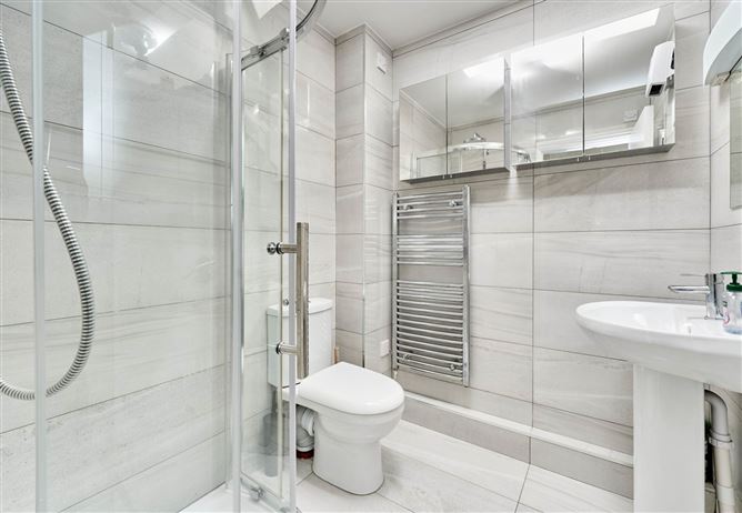 Photo 10 of 15 — 103 Fernleigh Drive, Castleknock, Dublin 15