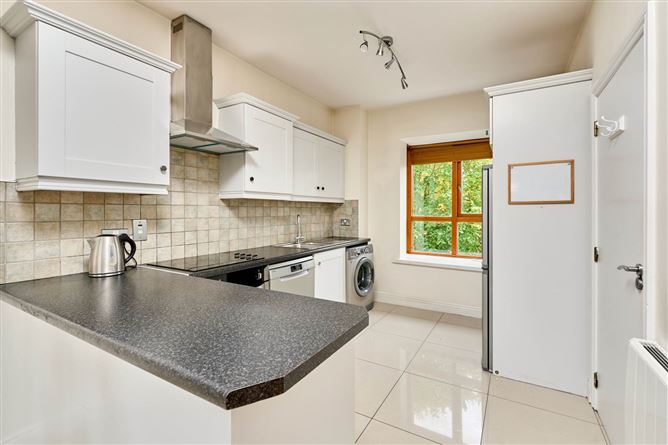 Photo 6 of 15 — 103 Fernleigh Drive, Castleknock, Dublin 15