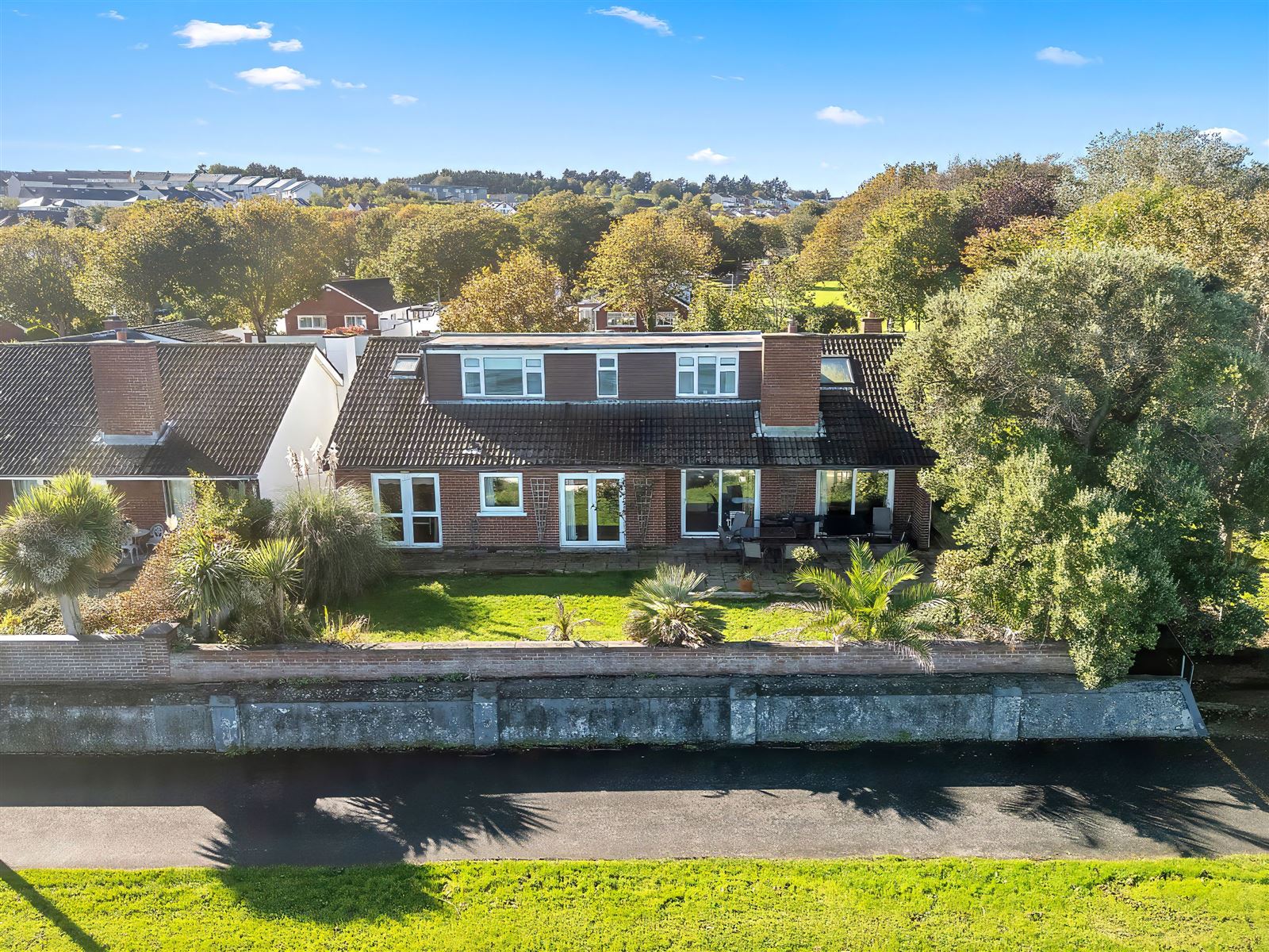 Photo 1 of 35 — 7 Lambay Court, Malahide, Dublin