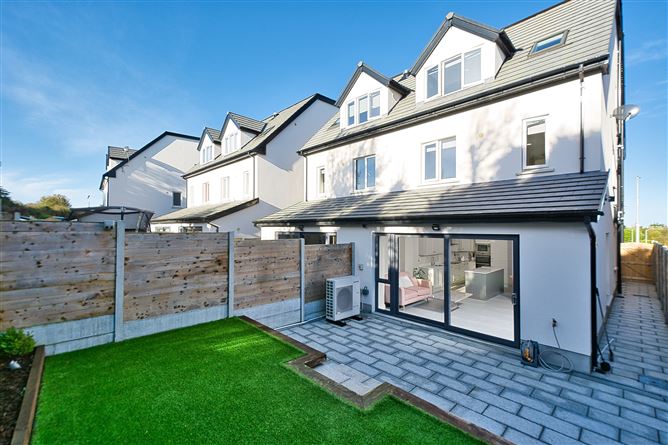 36 The Avenue, Green Lane Manor, Rathcoole, Dublin