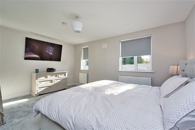 36 The Avenue, Green Lane Manor, Rathcoole, Dublin