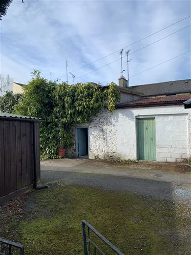 4 McCurtain Street, Clones, Monaghan