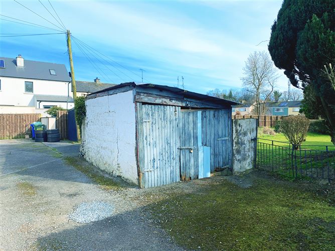 4 McCurtain Street, Clones, Monaghan