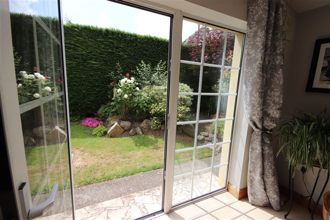 11 The Elms, Cut Bush, Curragh, Kildare