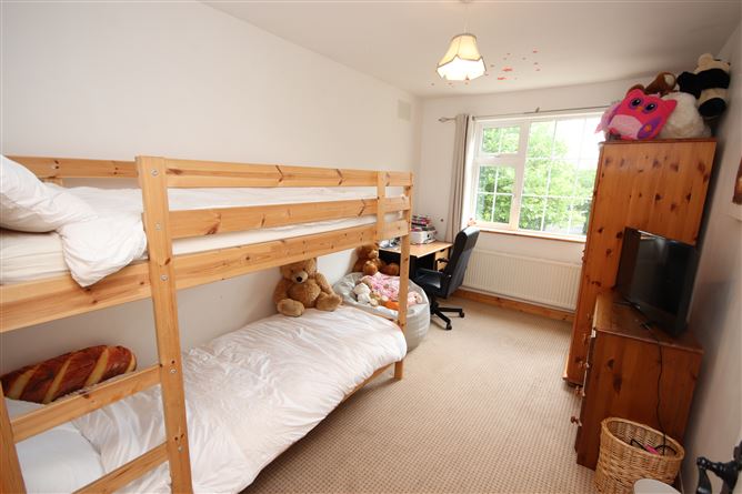 11 The Elms, Cut Bush, Curragh, Kildare