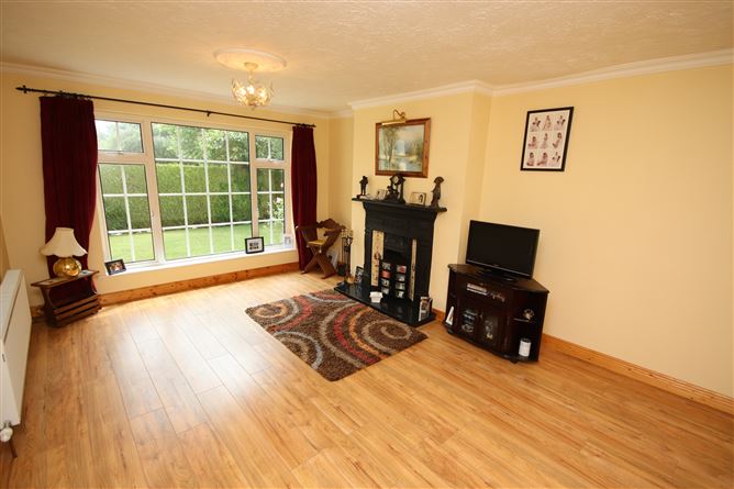 11 The Elms, Cut Bush, Curragh, Kildare